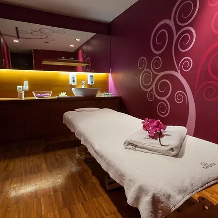 Harmonija Padel&wellness Hotel 2*